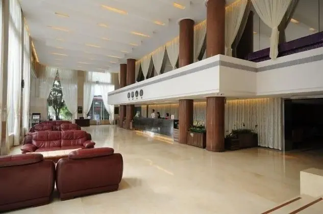 Good East hotel - Lobi