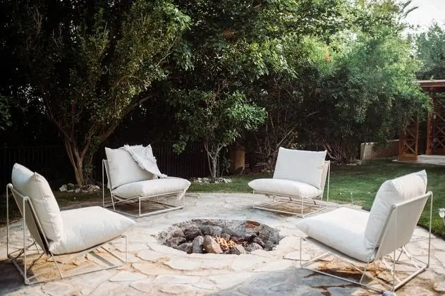 The Good House - Dış Mekan