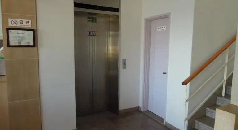 Good Inn Hotel - İç Mekan