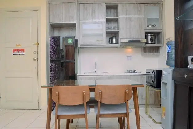 Good Location @ 2BR City Home MOI Apartment - Mutfak