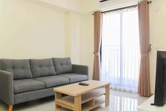 Good Place 2BR Meikarta Apartment - Oda Düzeni
