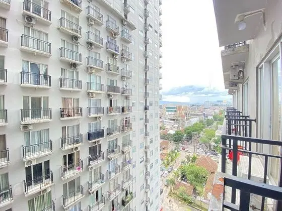 Good Studio Apartment At Grand Asia Afrika - Dış Mekan