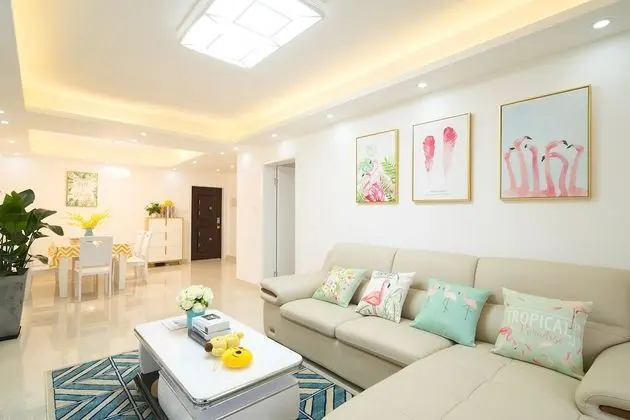 Good Time Travellers Inn -People Square No.1