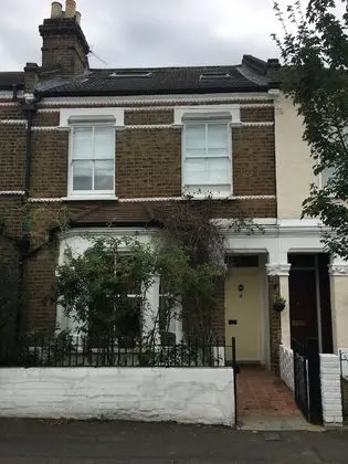 Goodenough Guesthouse - Dış Mekan