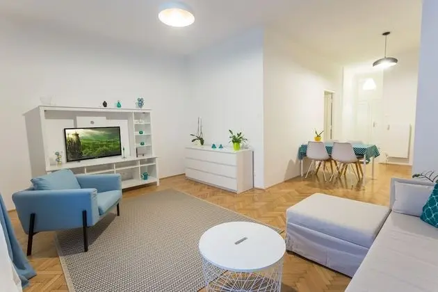 Goodtrip Apartments - Madách square