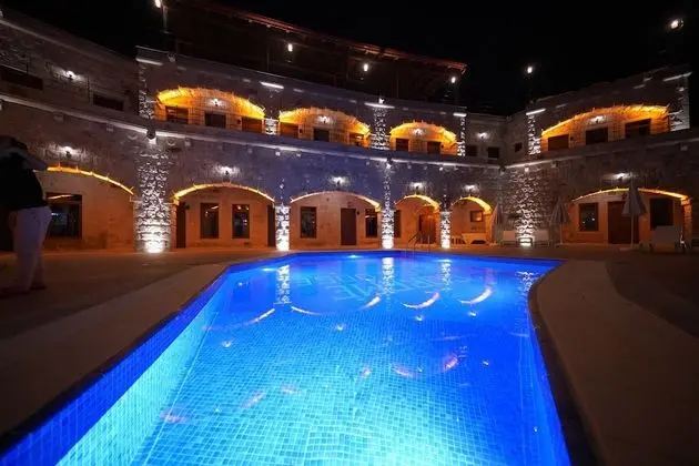 Göreme Cave Lodge - Havuz