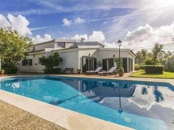 Villa Goreti AL in Amora