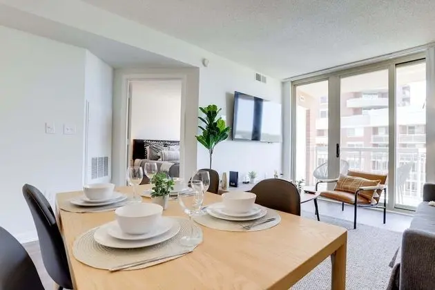 Gorgeous 1 Bedroom Condo at Ballston - Oda Düzeni