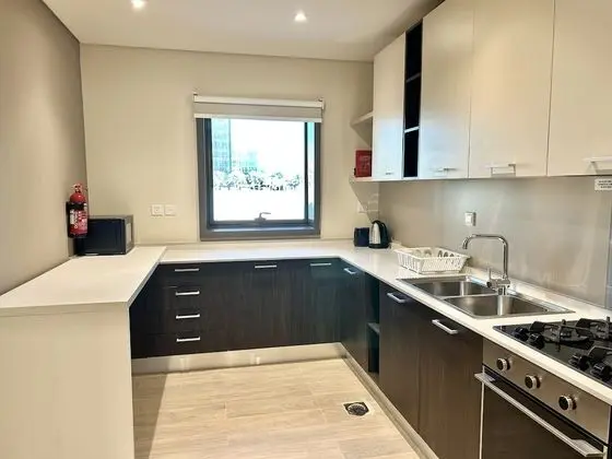 Gorgeous 1bedroom With Balcony at Park View Dubai - Mutfak