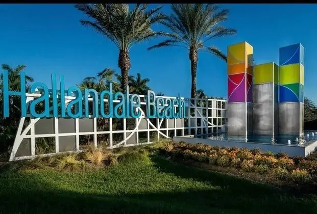 Gorgeous 1br Apartment, a Walk From the Beach