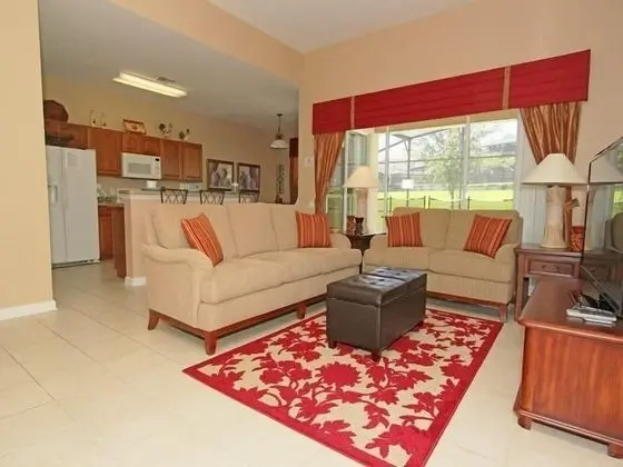 Gorgeous 5 Bedroom 5 Bath Pool Home in Windsor Hills