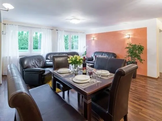 Gorgeous Apartment in Markdorf With Swimming Pool - Yerinde Yemek