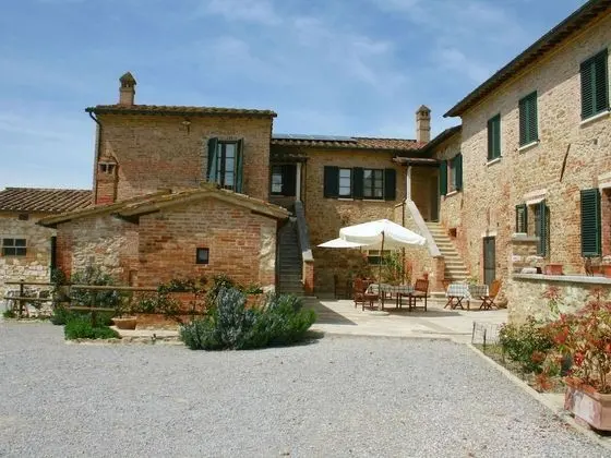Gorgeous Cottage in Asciano With Swimming Pool - Dış Mekan