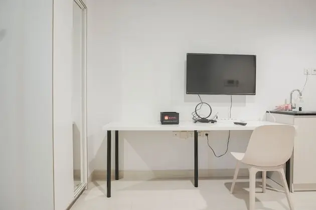 Gorgeous And Cozy Studio At West Vista Apartment - Oda