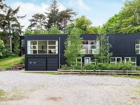 Gorgeous Holiday Home in Ebeltoft with Hot Tub