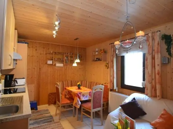 Gorgeous Holiday Home in Helmbrechts With Private Terrace - Yerinde Yemek