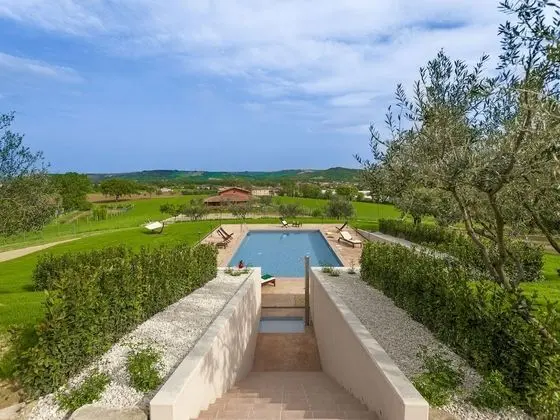 Gorgeous Holiday Home in San Costanzo With Roofed Terrace - Konum Öne Çıkanlar