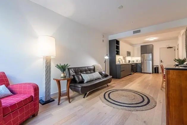Gorgeous Hollywood Living - 1 Bedroom - Oda Düzeni