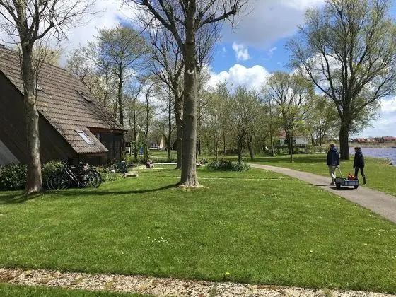 Gorgeous Lakeside Holiday Home in Gaastmeer