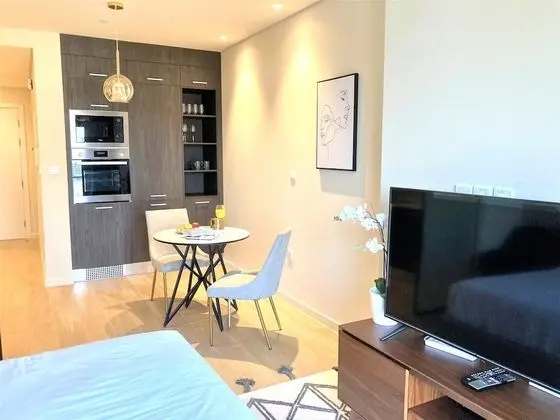 Gorgeous Living in Park View JVC Dubai - İç Mekan
