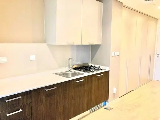 Gorgeous Living in Park View JVC Dubai - Mutfak