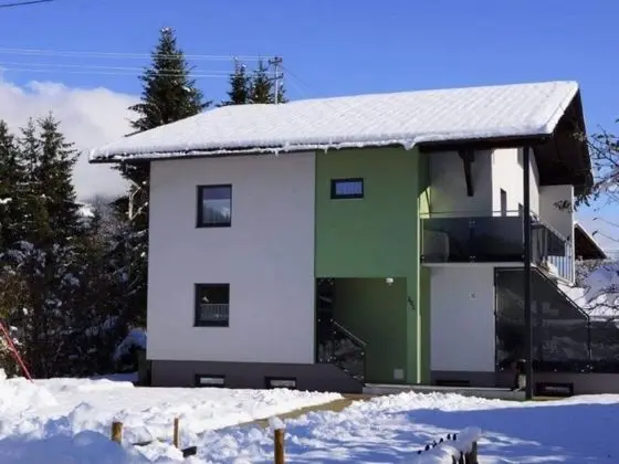 Gorgeous Luxurious House With Large Garden Close to the Town Centre and Piste - Öne Çıkan Resim