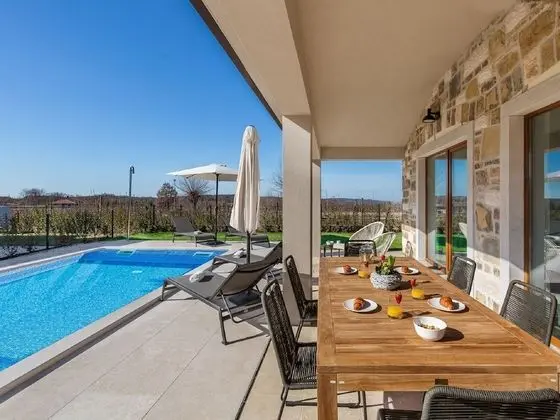 Gorgeous Villa With Pool and Terrace Surrounded by Nature - Havuz