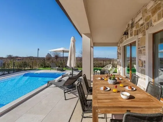 Gorgeous Villa With Pool and Terrace Surrounded by Nature - Havuz