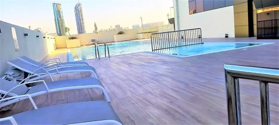 Gorgeous Stay With Balcony at Park View - Havuz