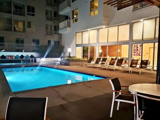 Gorgeous Vacation Rentals in Culver City - Havuz