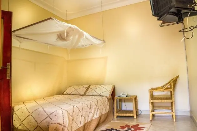 Hotel Gorilla's Nest Entebbe - Oda