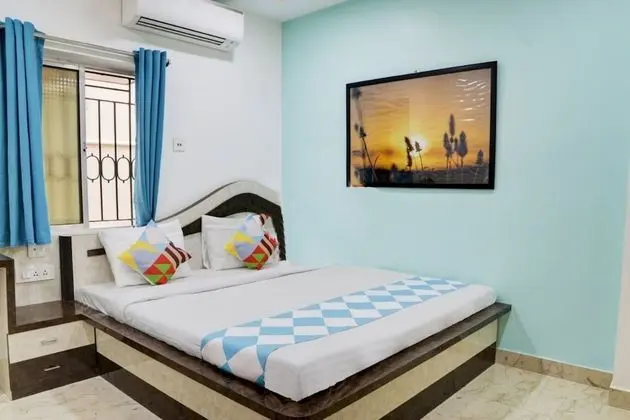 Goroomgo Amit Guest House Tagore Park