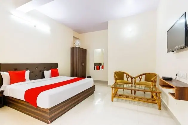 Goroomgo Asha Residency Shimla