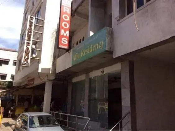 Goroomgo Central Afia Residency chennai