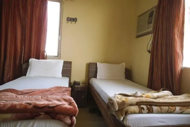Goroomgo Central Guest House Agartala - Oda