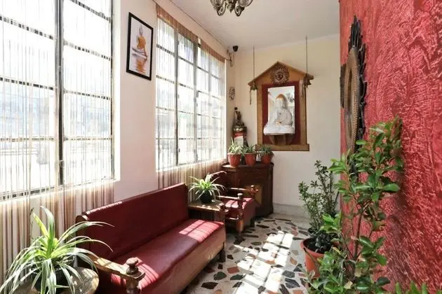 Goroomgo Deluxe Ankur Lake View Nainital - İç Mekan