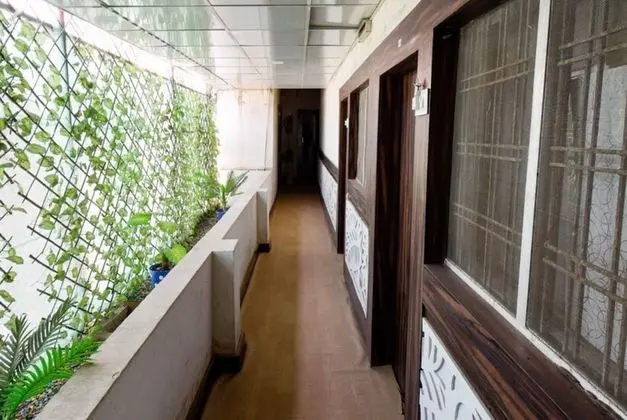 Goroomgo Dhingra Residency Jabalpur - İç Mekan