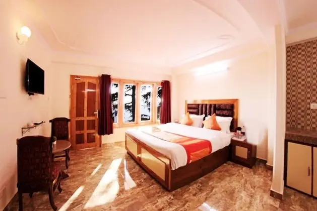 Goroomgo Kalara Regency Shimla