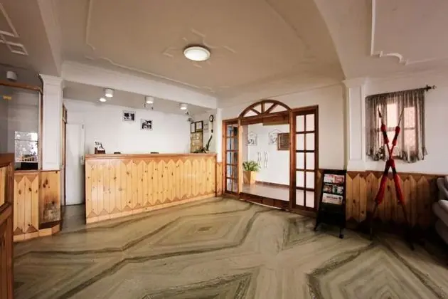 Goroomgo Kalara Regency Shimla - İç Mekan