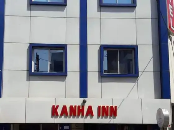 Goroomgo Kanha Inn Lucknow