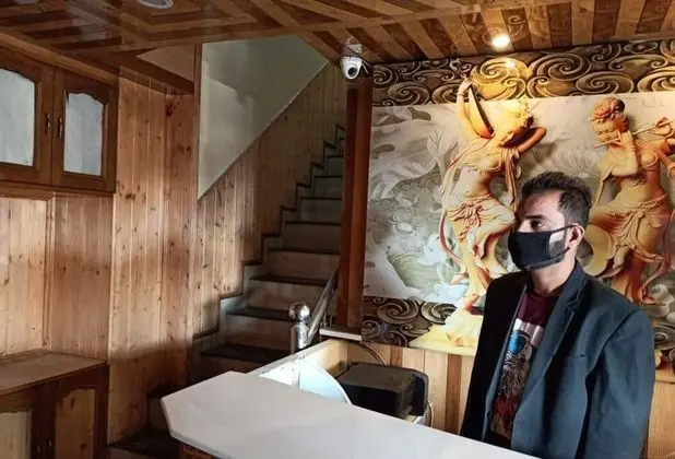 Goroomgo Hotel King Palace Shimla - İç Mekan