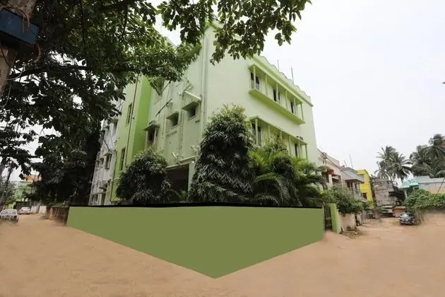 Goroomgo Luxury Star Inn Airport Bhubaneswar
