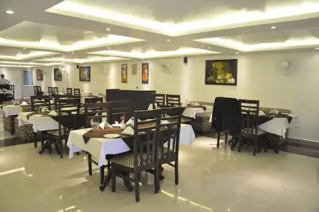 Goroomgo Mandakini Royale Kanpur - İç Mekan