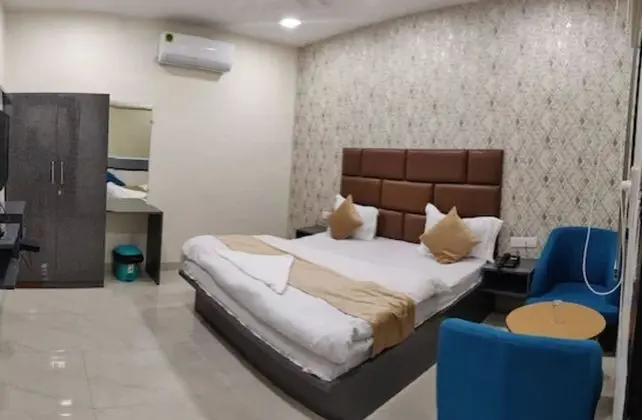 Goroomgo Mandakini Royale Kanpur - Oda