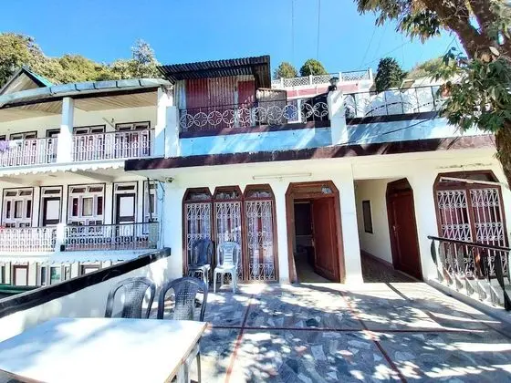 Goroomgo Oak Valley Inn Mall Road Nainital - Yerinde Yemek