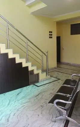 Goroomgo Pancham Continental Bareilly - İç Mekan