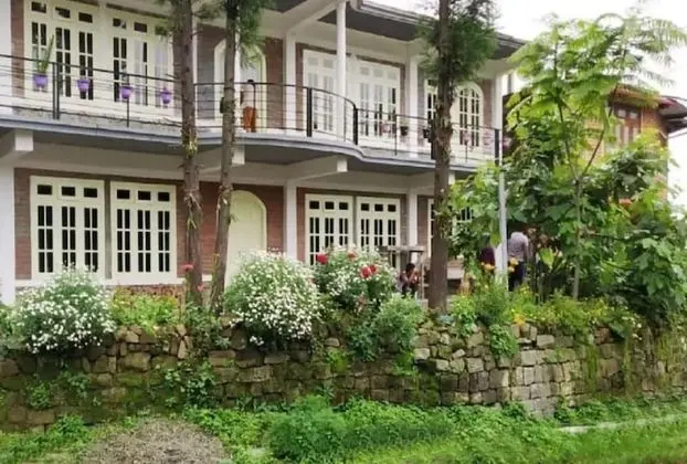 Goroomgo Polo Imphal