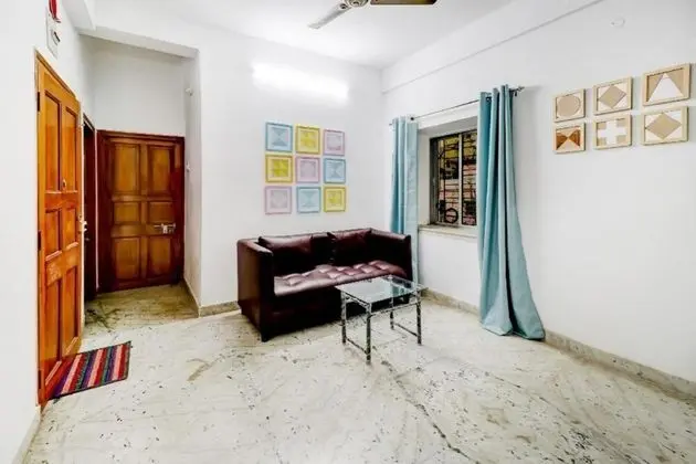 Goroomgo Priyanshu Guest House Ruby - İç Mekan