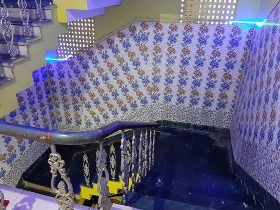 Goroomgo Puri Dham Lodge Puri - İç Mekan