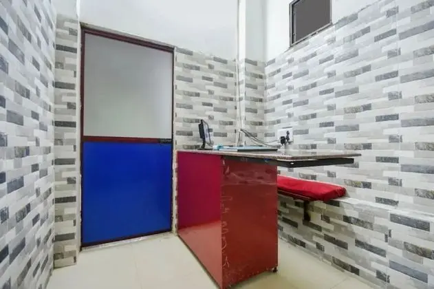 Goroomgo Quest Home Kalikapur Kolkata - İç Mekan
